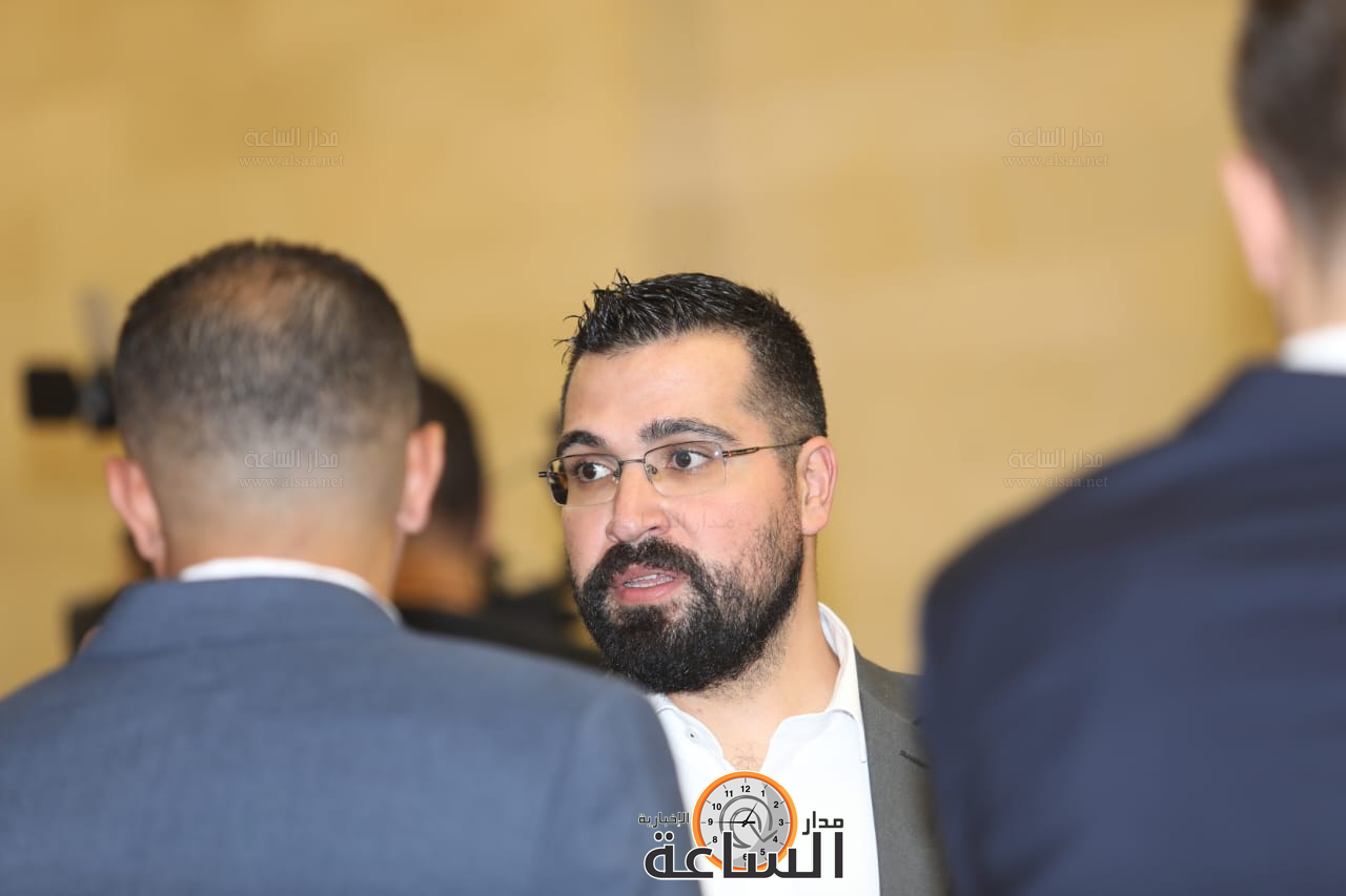 Madar Al-Saa Images 0.934583416144807