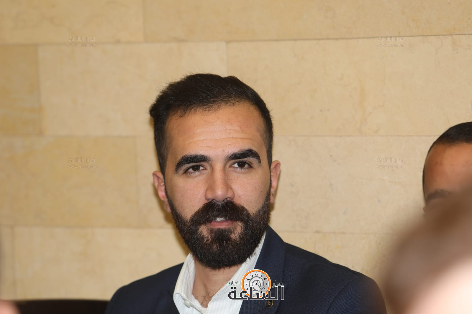 Madar Al-Saa Images 0.051173405758405455