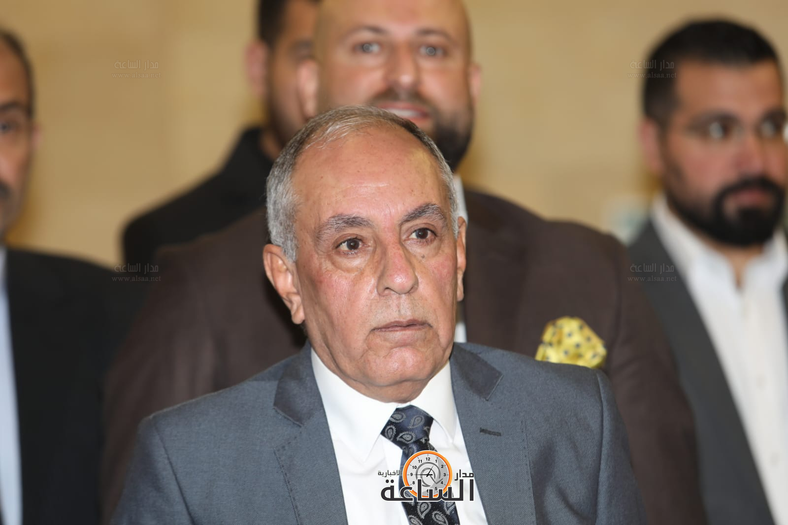 Madar Al-Saa Images 0.8846754348700476