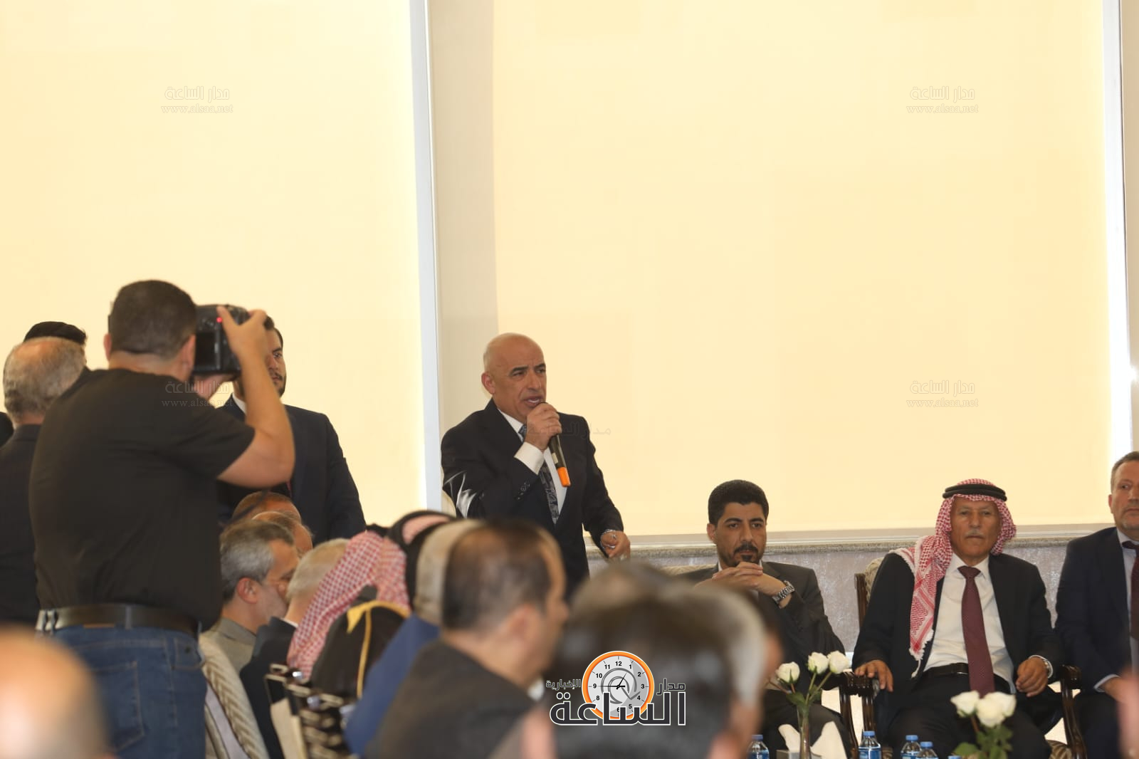 Madar Al-Saa Images 0.8973971338970459