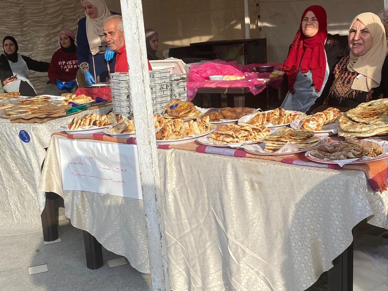 Madar Al-Saa Images 0.9957807850099241