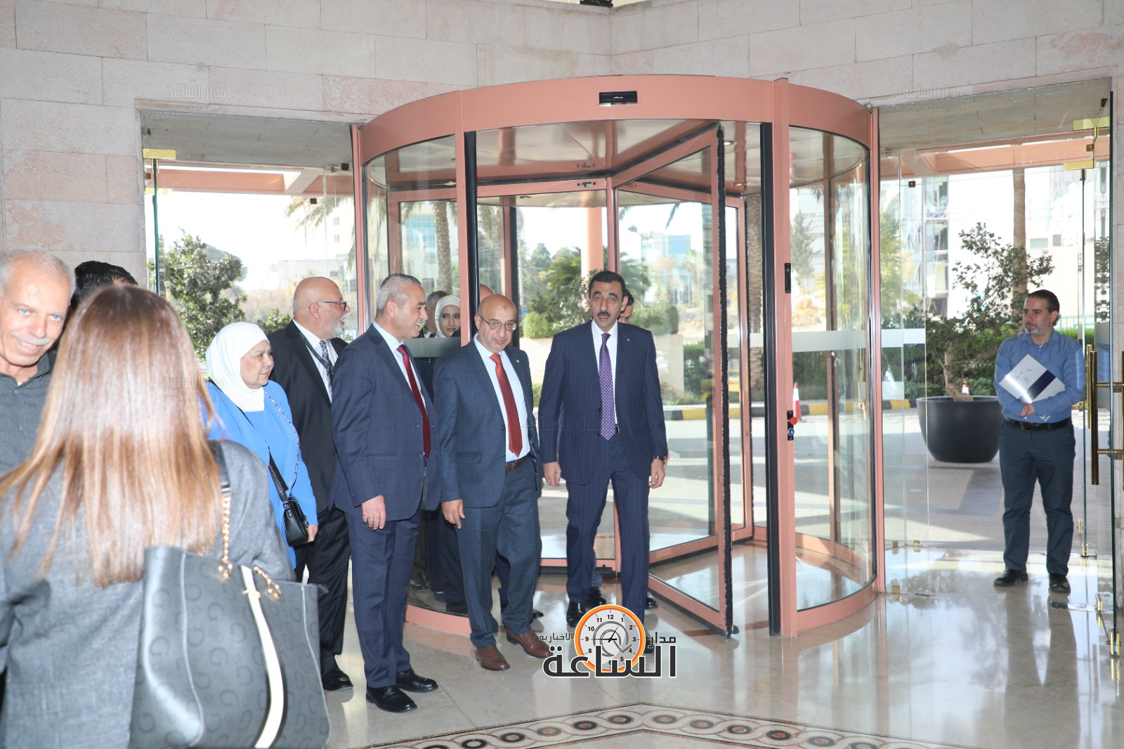 Madar Al-Saa Images 0.29316561803435803