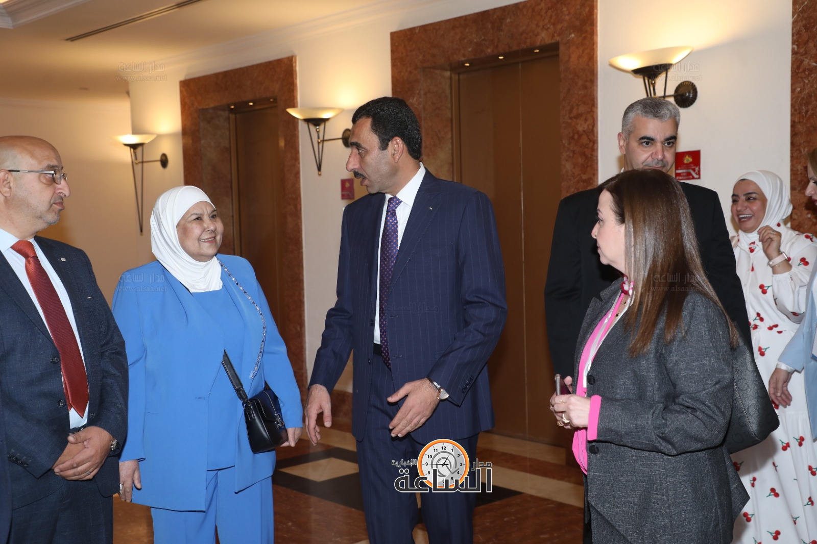 Madar Al-Saa Images 0.7834045791732211