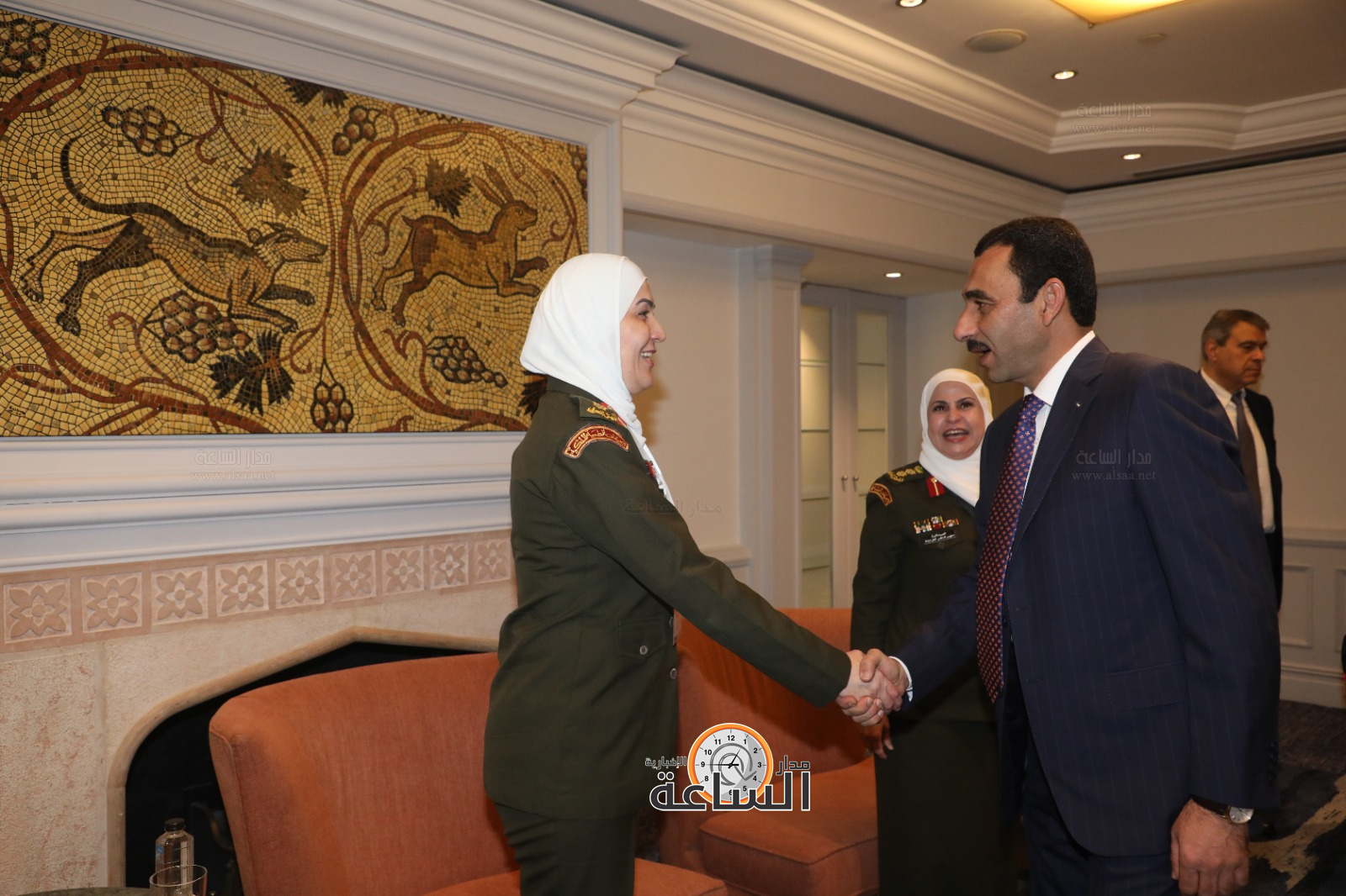 Madar Al-Saa Images 0.4604156432364437