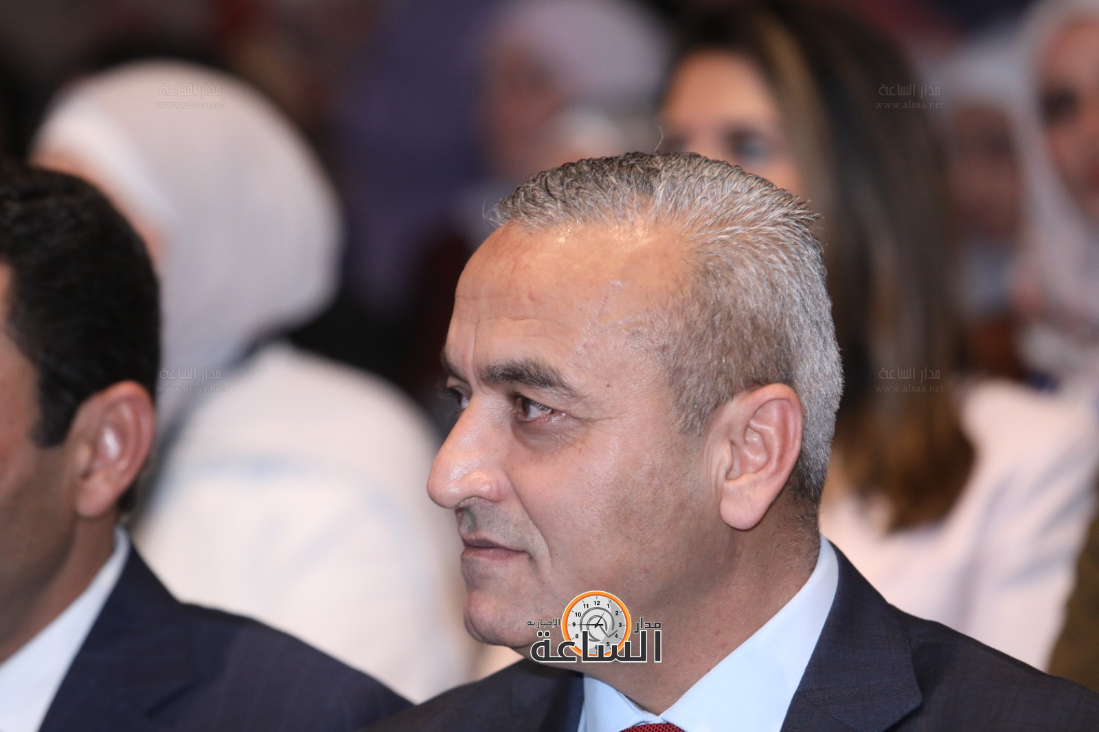 Madar Al-Saa Images 0.39223774124509725