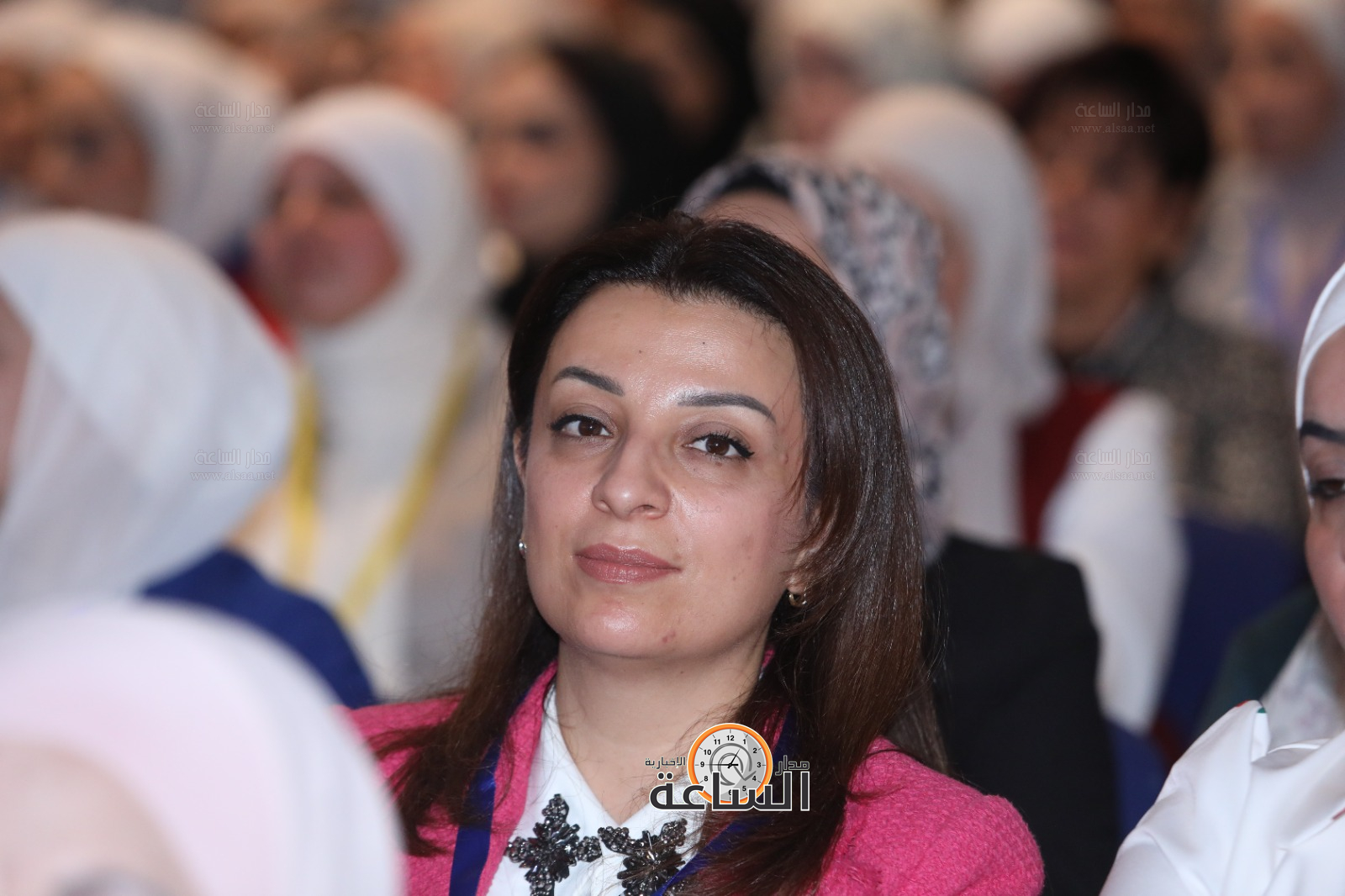 Madar Al-Saa Images 0.41036157869428025