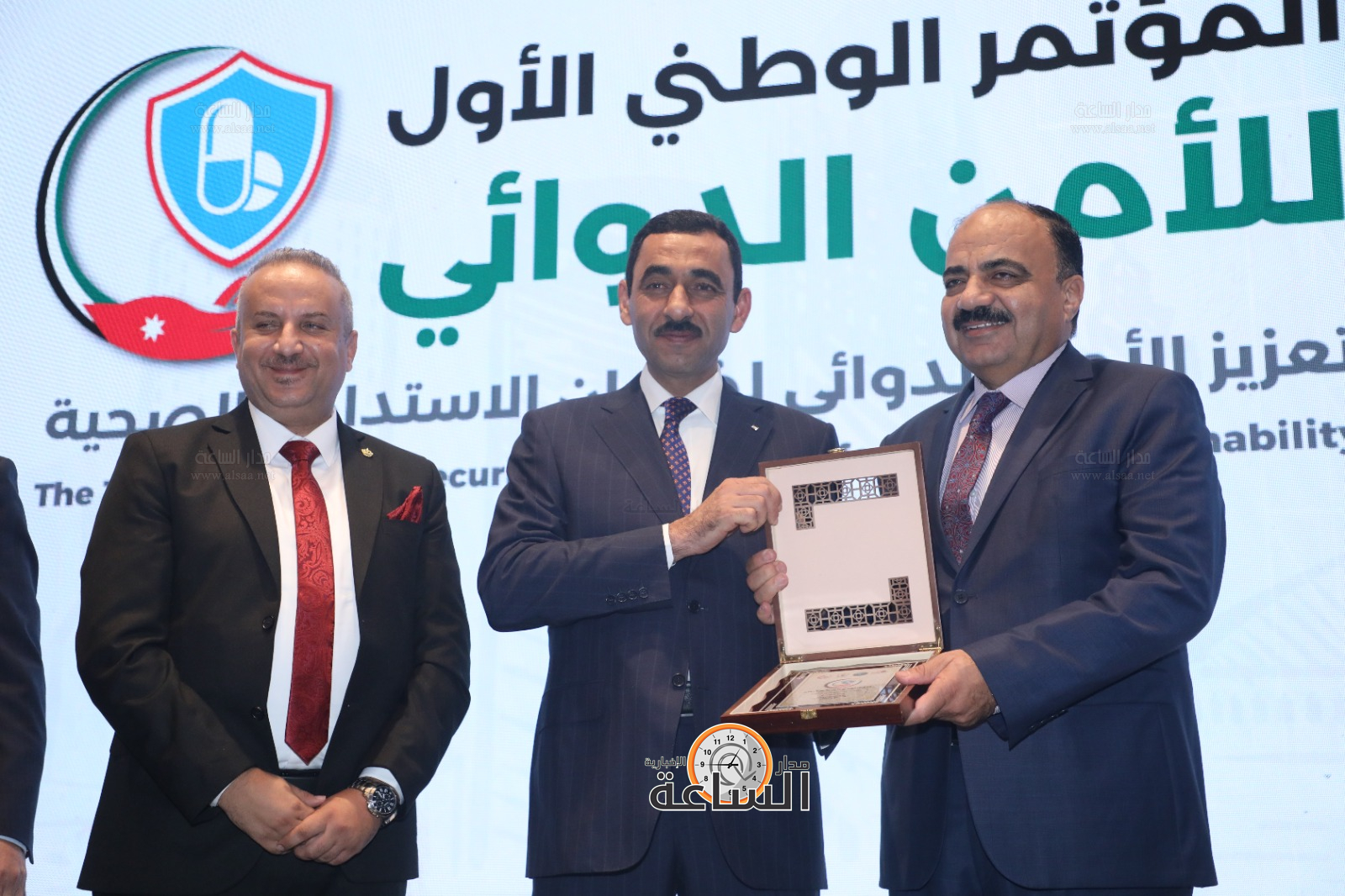 Madar Al-Saa Images 0.7992699274066983