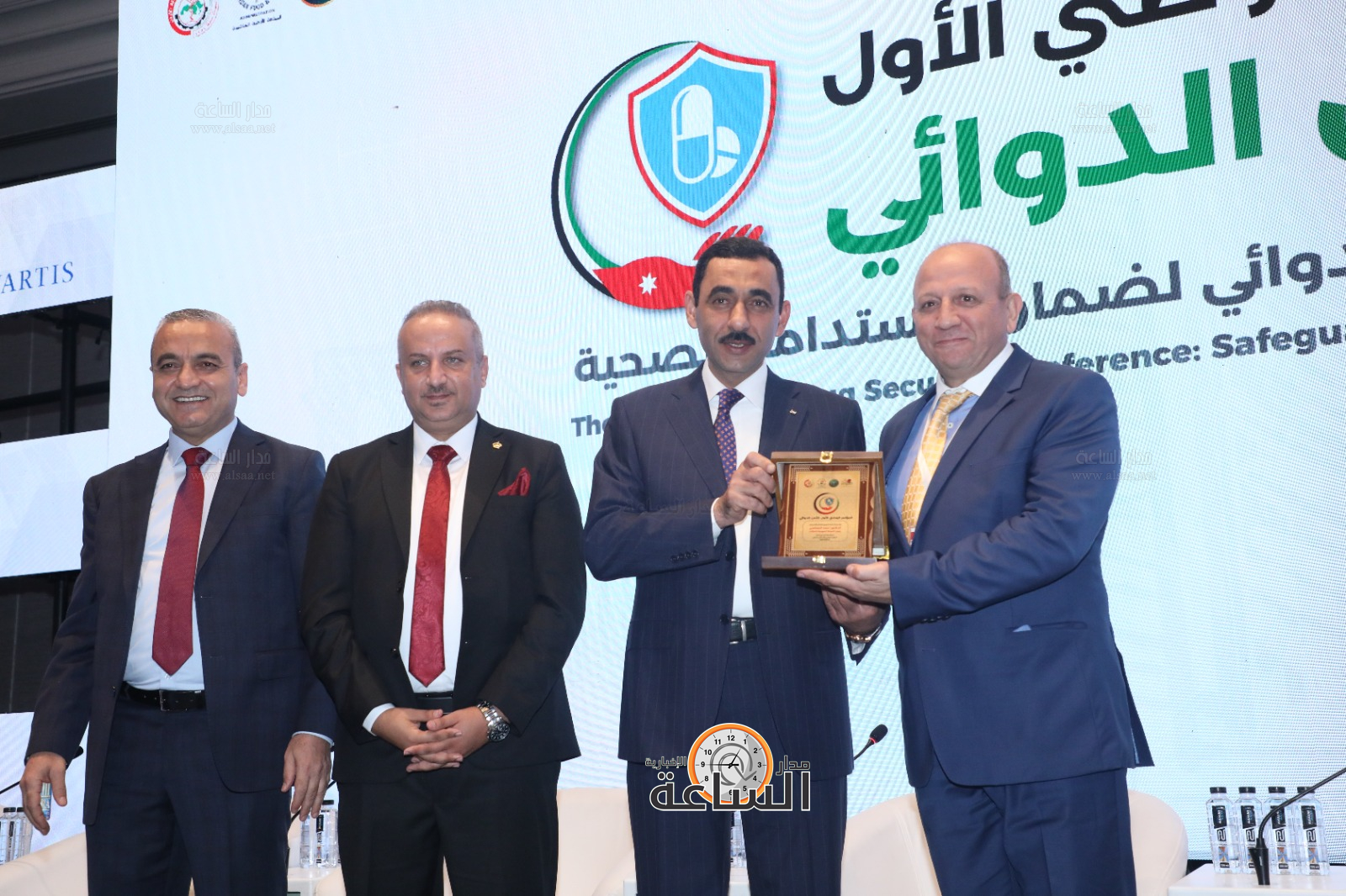 Madar Al-Saa Images 0.1943657356609605