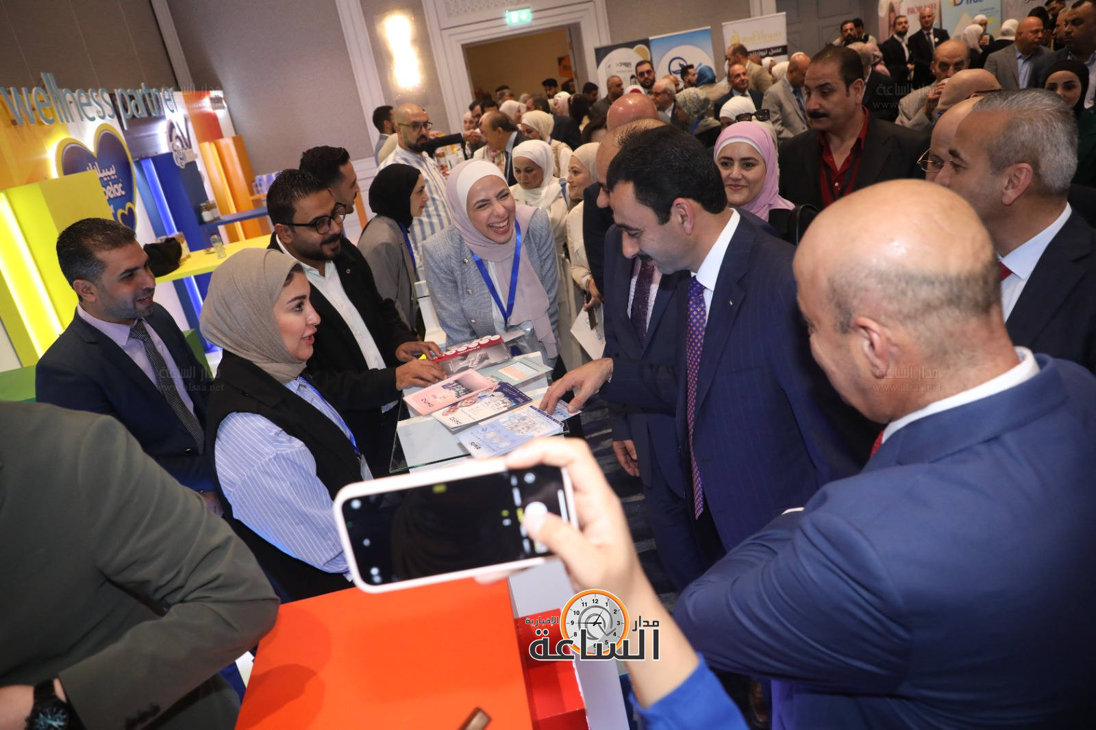 Madar Al-Saa Images 0.05228135064319539