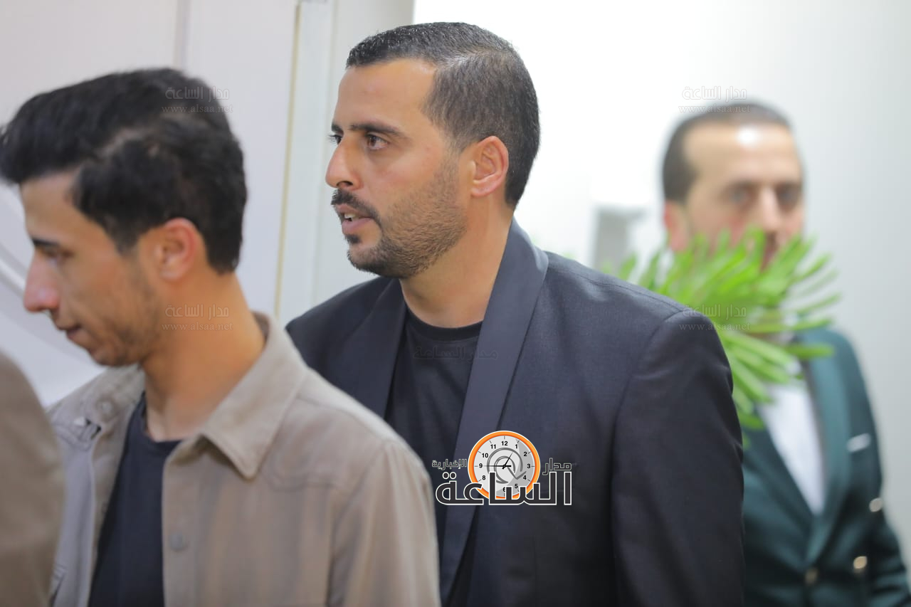 Madar Al-Saa Images 0.25436381903245464