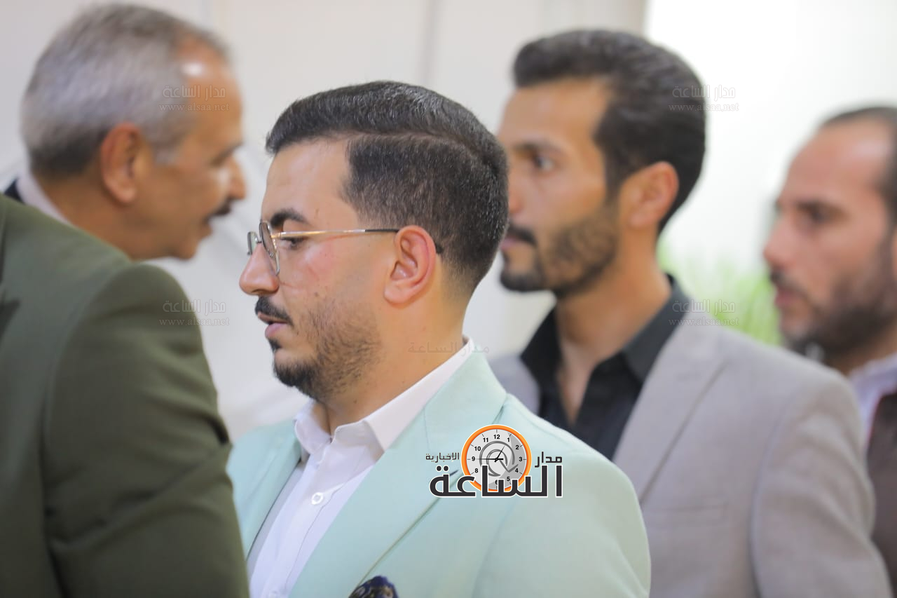 Madar Al-Saa Images 0.8240523853579891