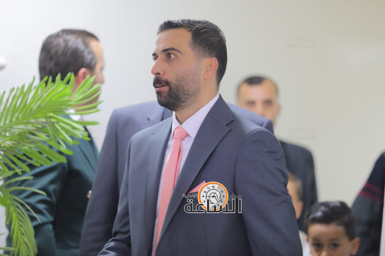 Madar Al-Saa Images 0.3922152921030273