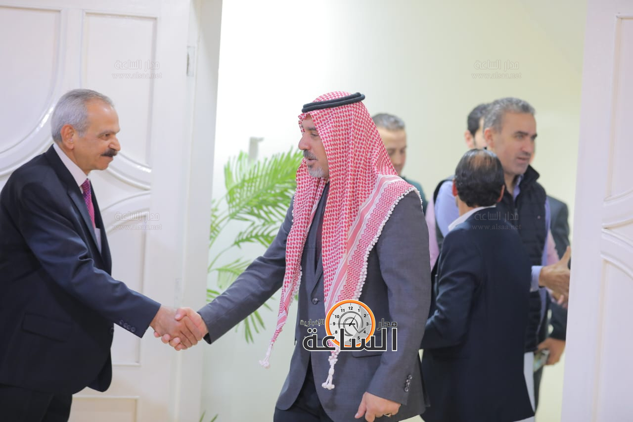 Madar Al-Saa Images 0.041767110191807344