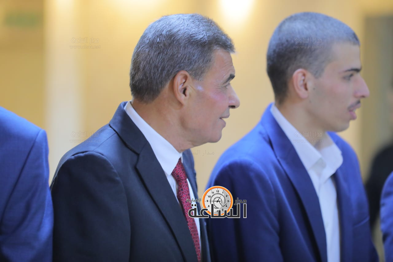 Madar Al-Saa Images 0.6997048877383183