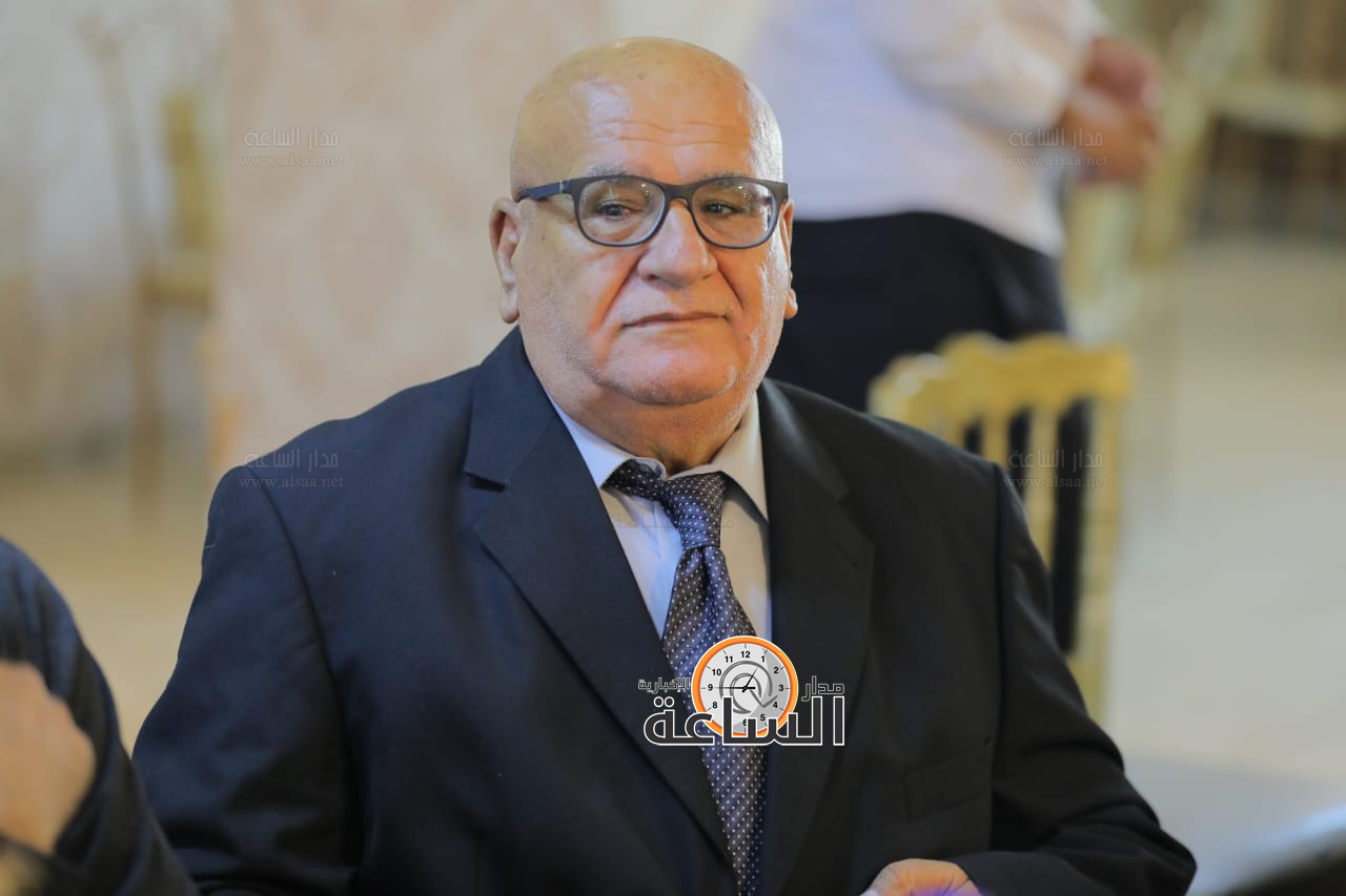 Madar Al-Saa Images 0.19471176771880216