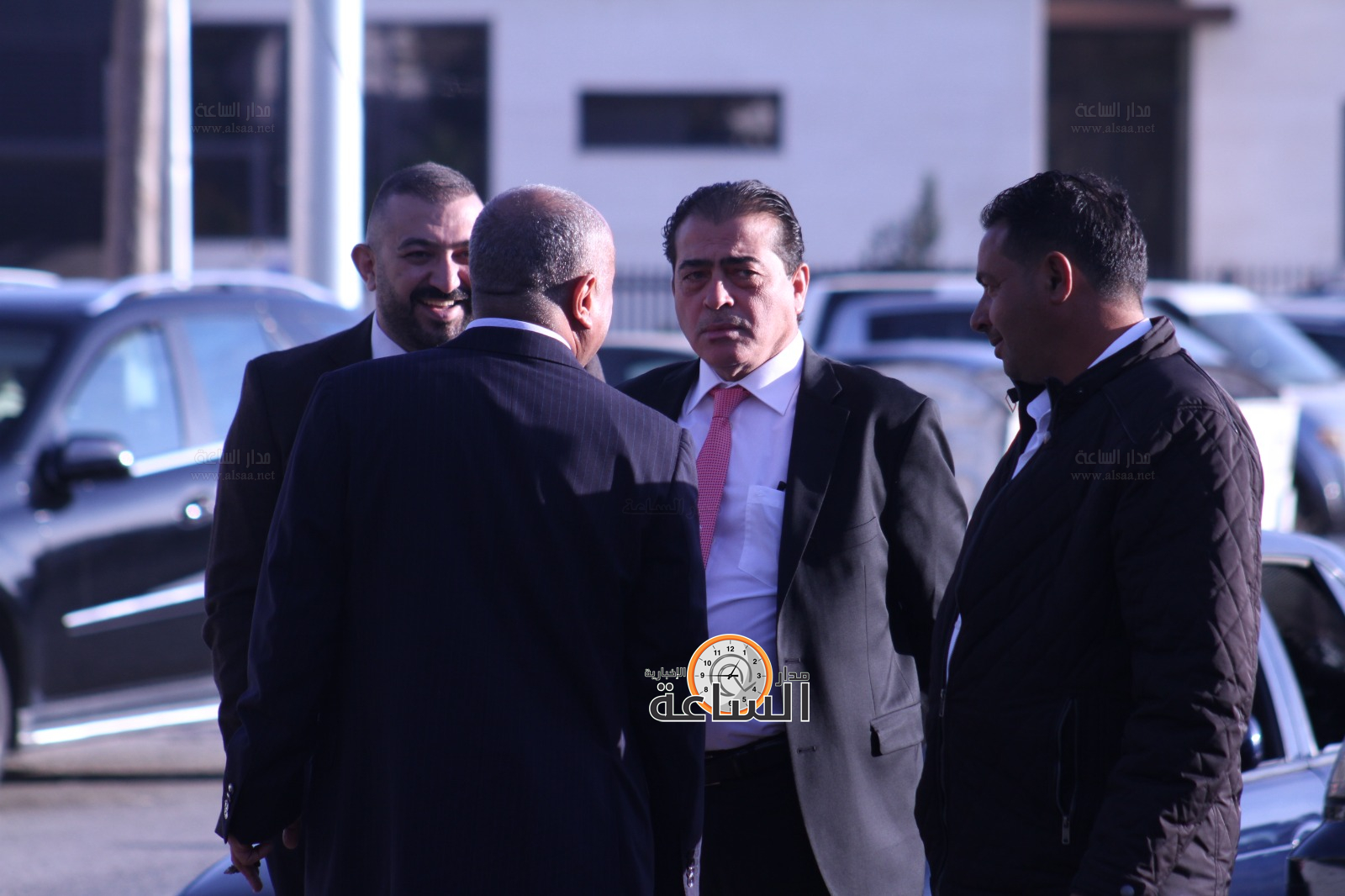 Madar Al-Saa Images 0.47737733725182374