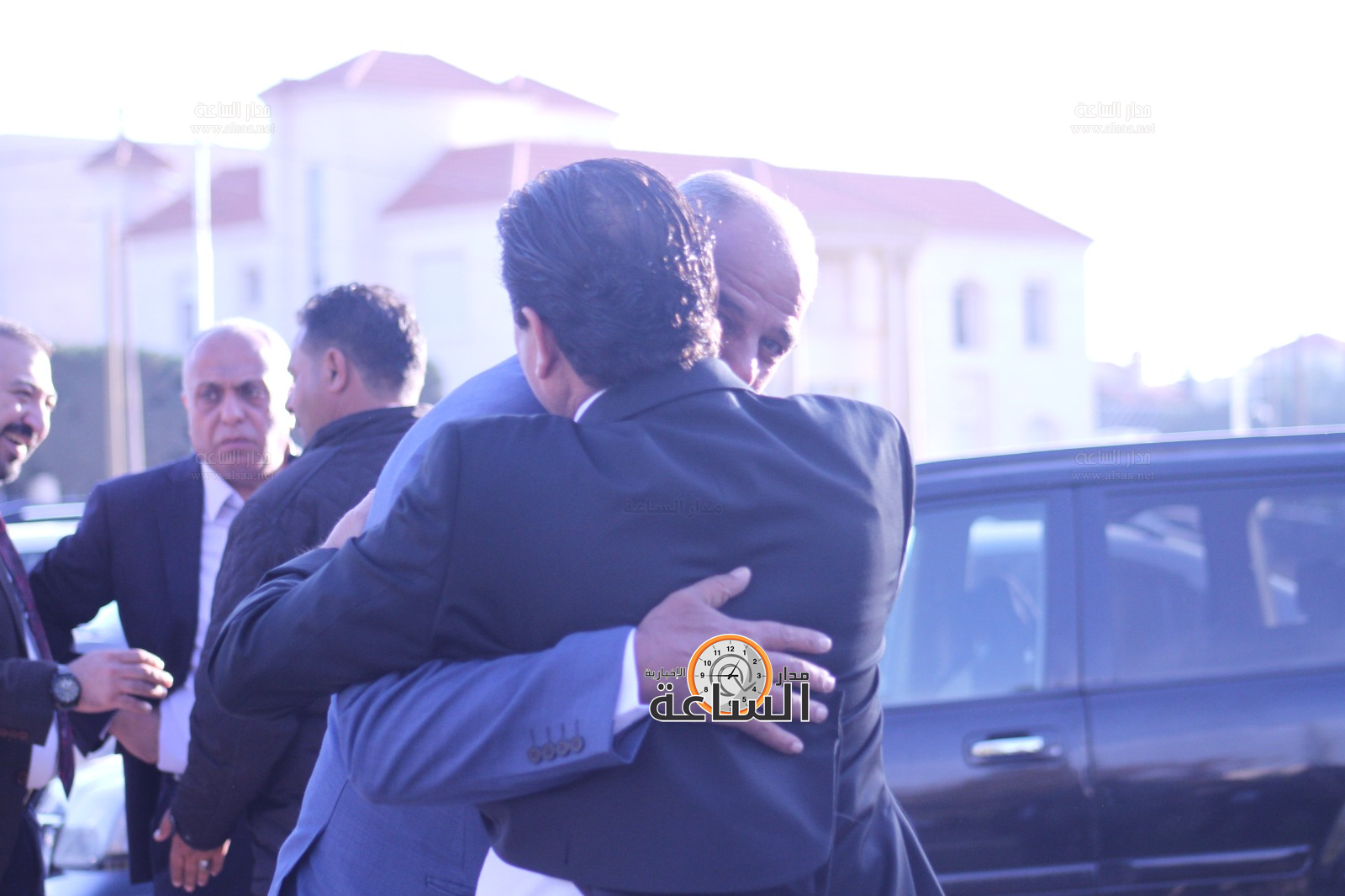 Madar Al-Saa Images 0.7400724539658119