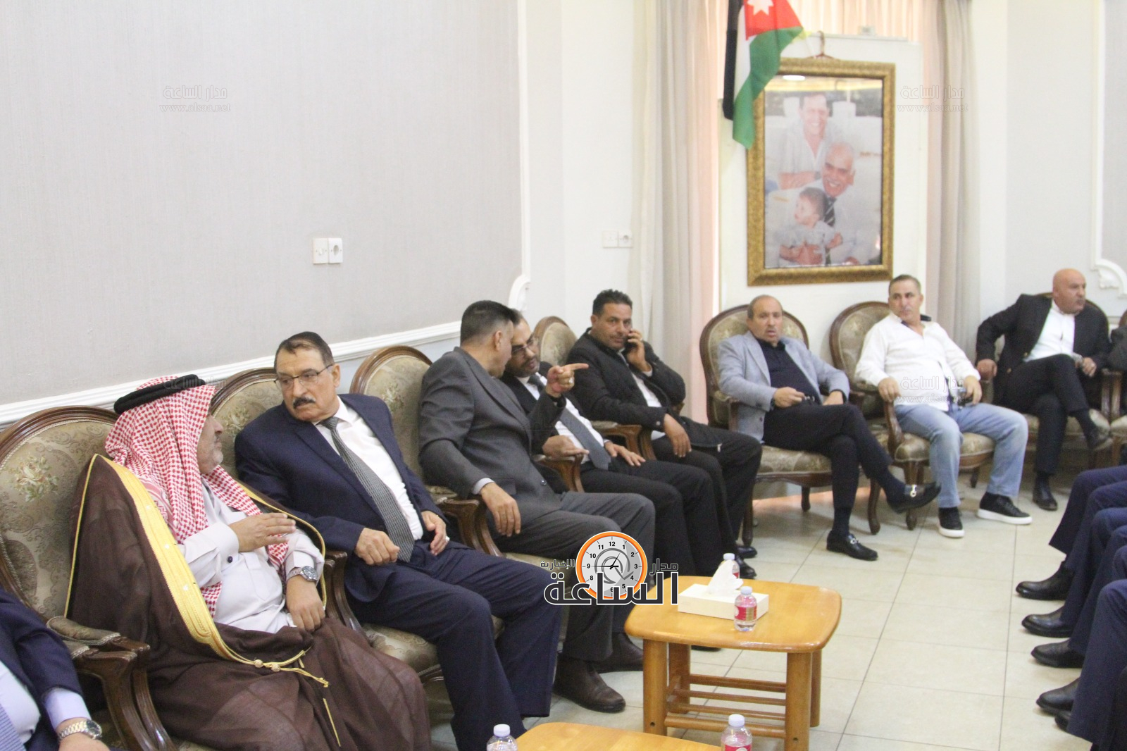 Madar Al-Saa Images 0.7118222127092595