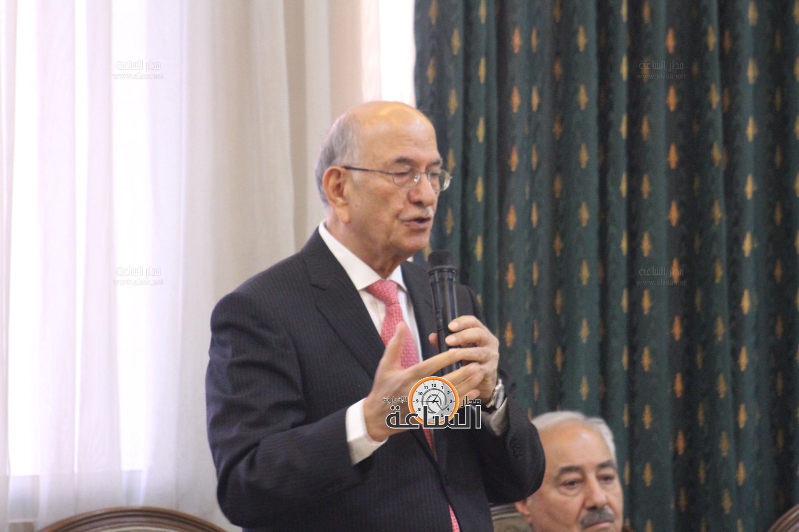 Madar Al-Saa Images 0.11517582536434312