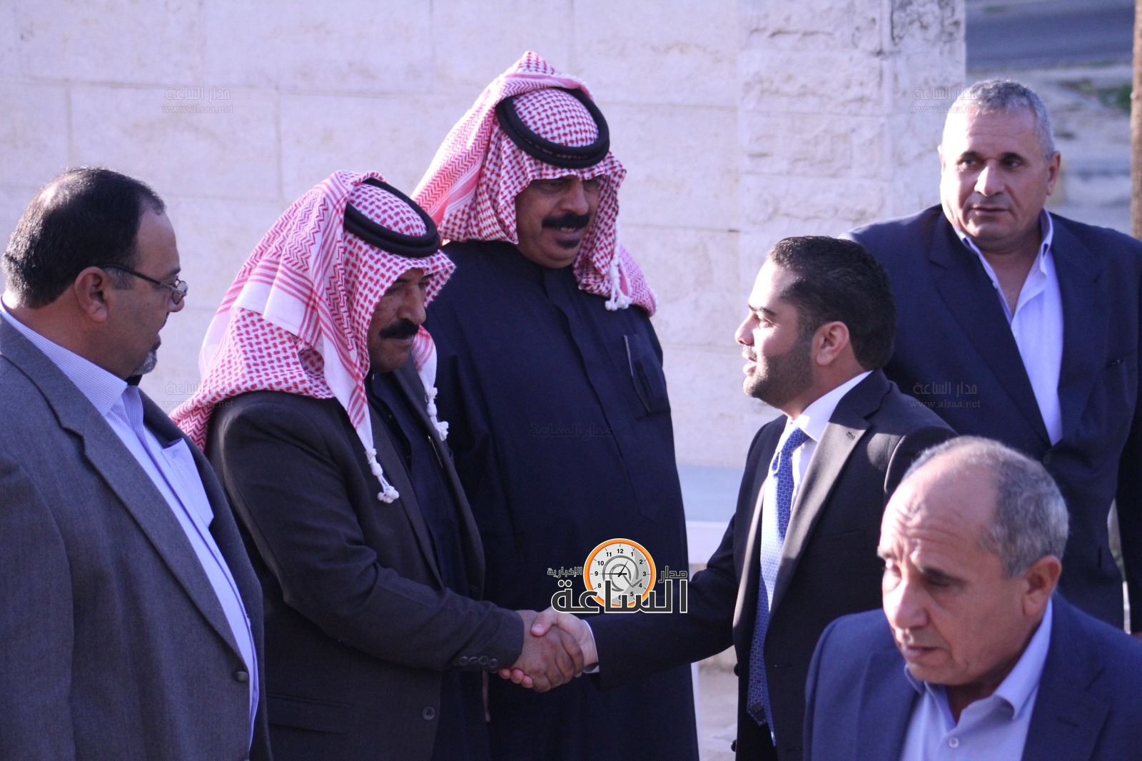 Madar Al-Saa Images 0.333982305649019