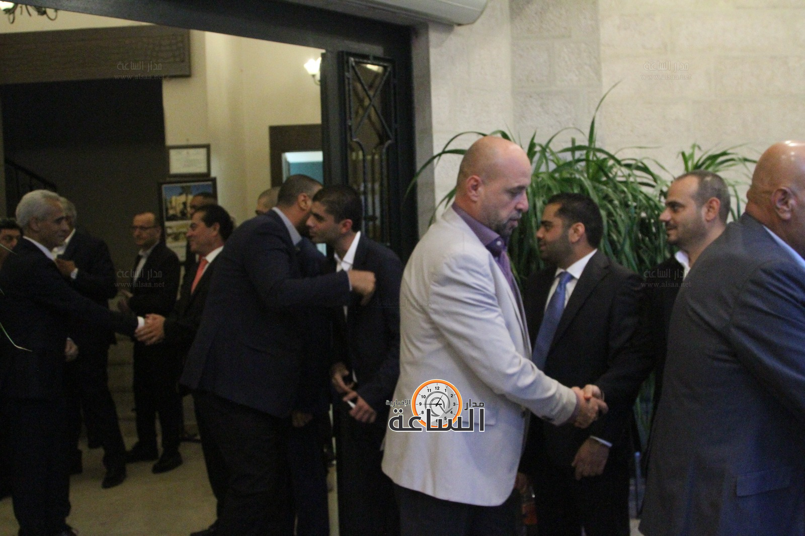 Madar Al-Saa Images 0.15556451721945308