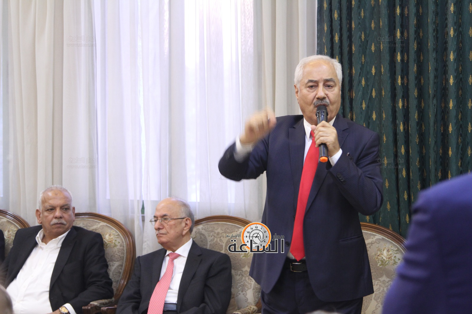 Madar Al-Saa Images 0.6288344821144154