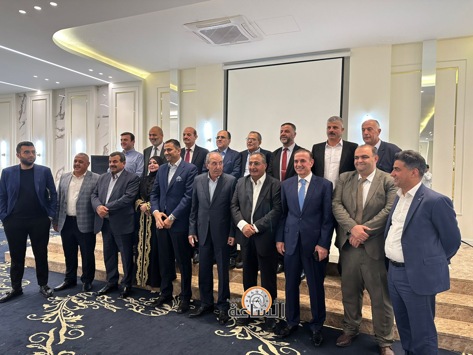 Madar Al-Saa Images 0.9217118305162382