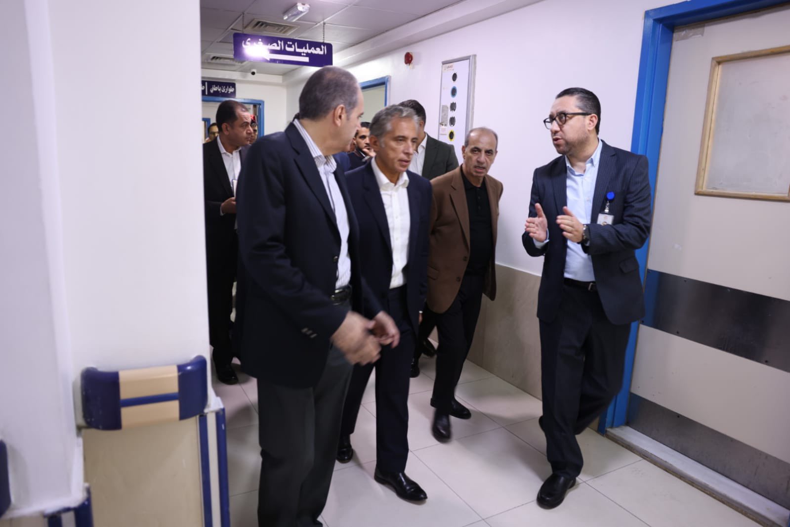 Madar Al-Saa Images 0.4976759740046208