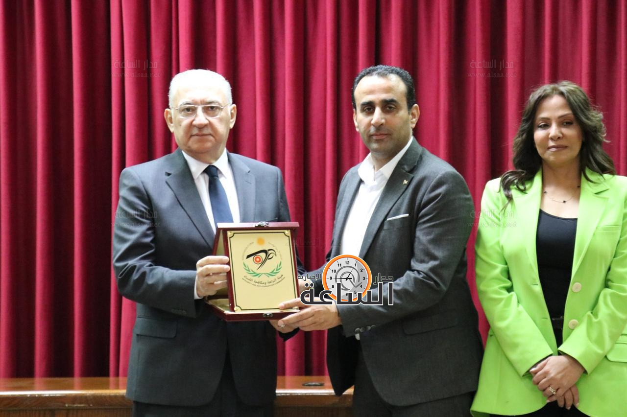 Madar Al-Saa Images 0.2957630994405005