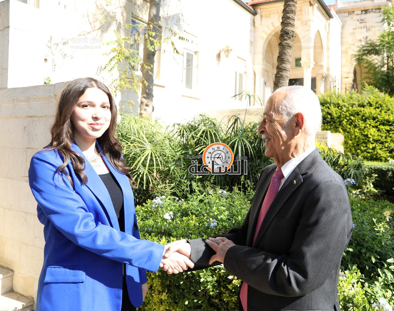 Madar Al-Saa Images 0.15837029671749292