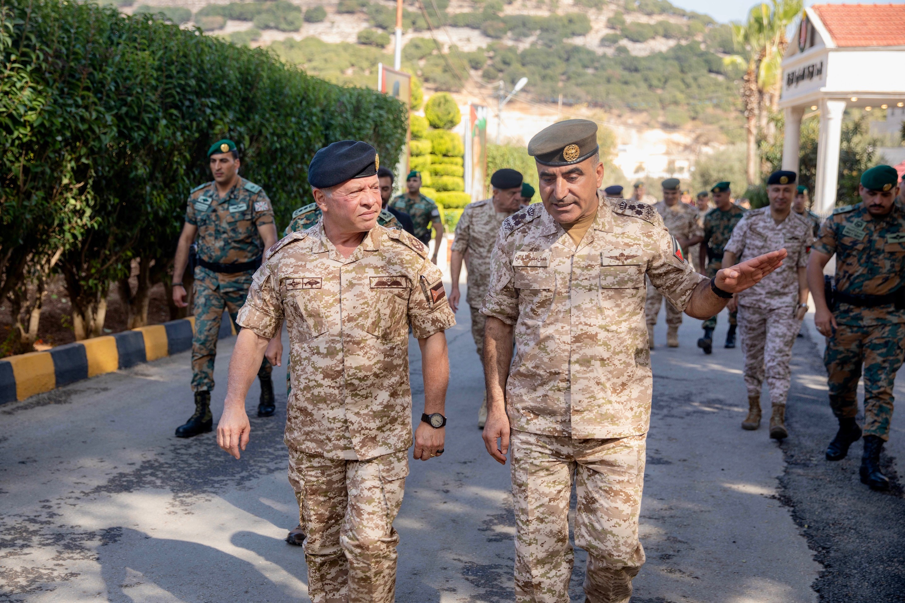 Madar Al-Saa Images 0.07011082504876454