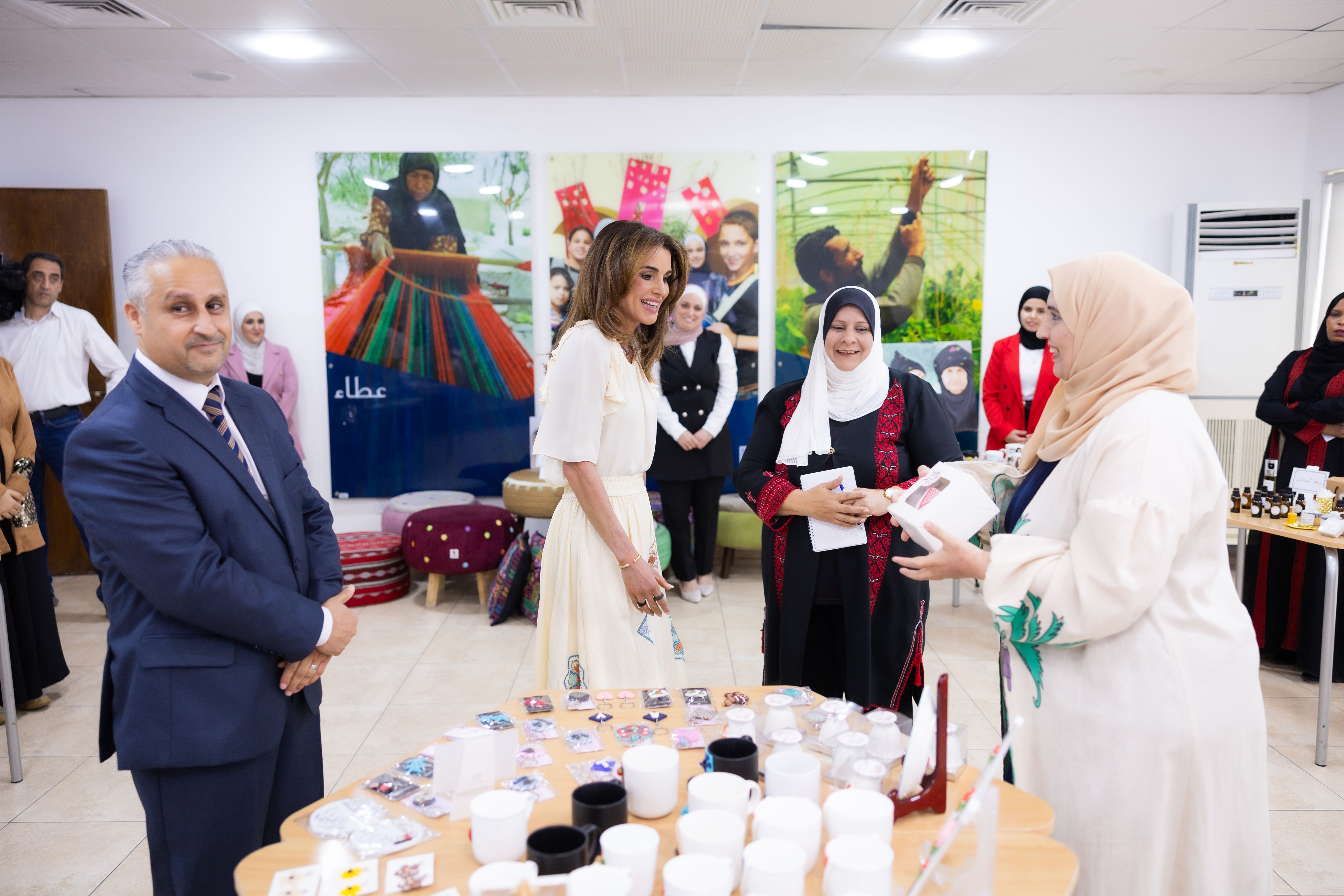 Madar Al-Saa Images 0.943891893776529