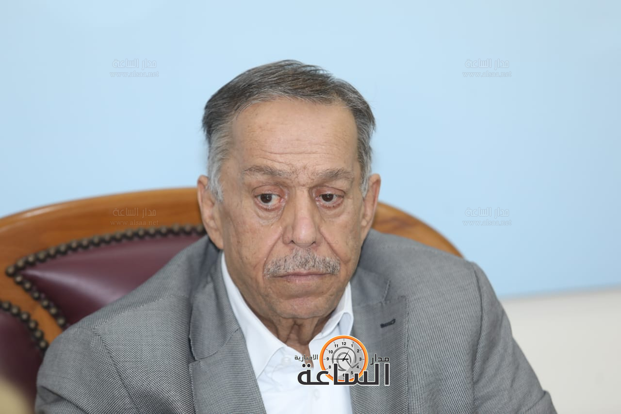 Madar Al-Saa Images 0.8318376782182701