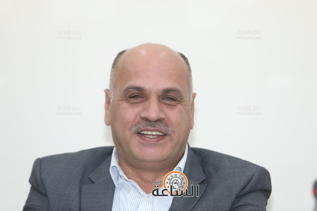 Madar Al-Saa Images 0.6899581080011303