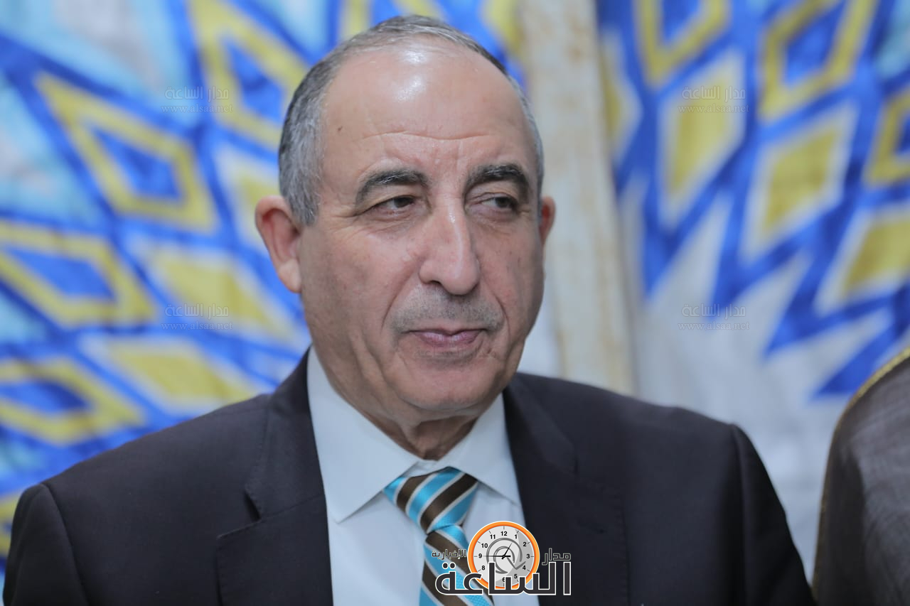 Madar Al-Saa Images 0.5675138781947031