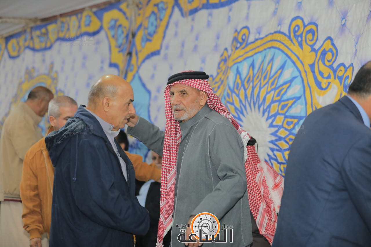 Madar Al-Saa Images 0.7664134683250836