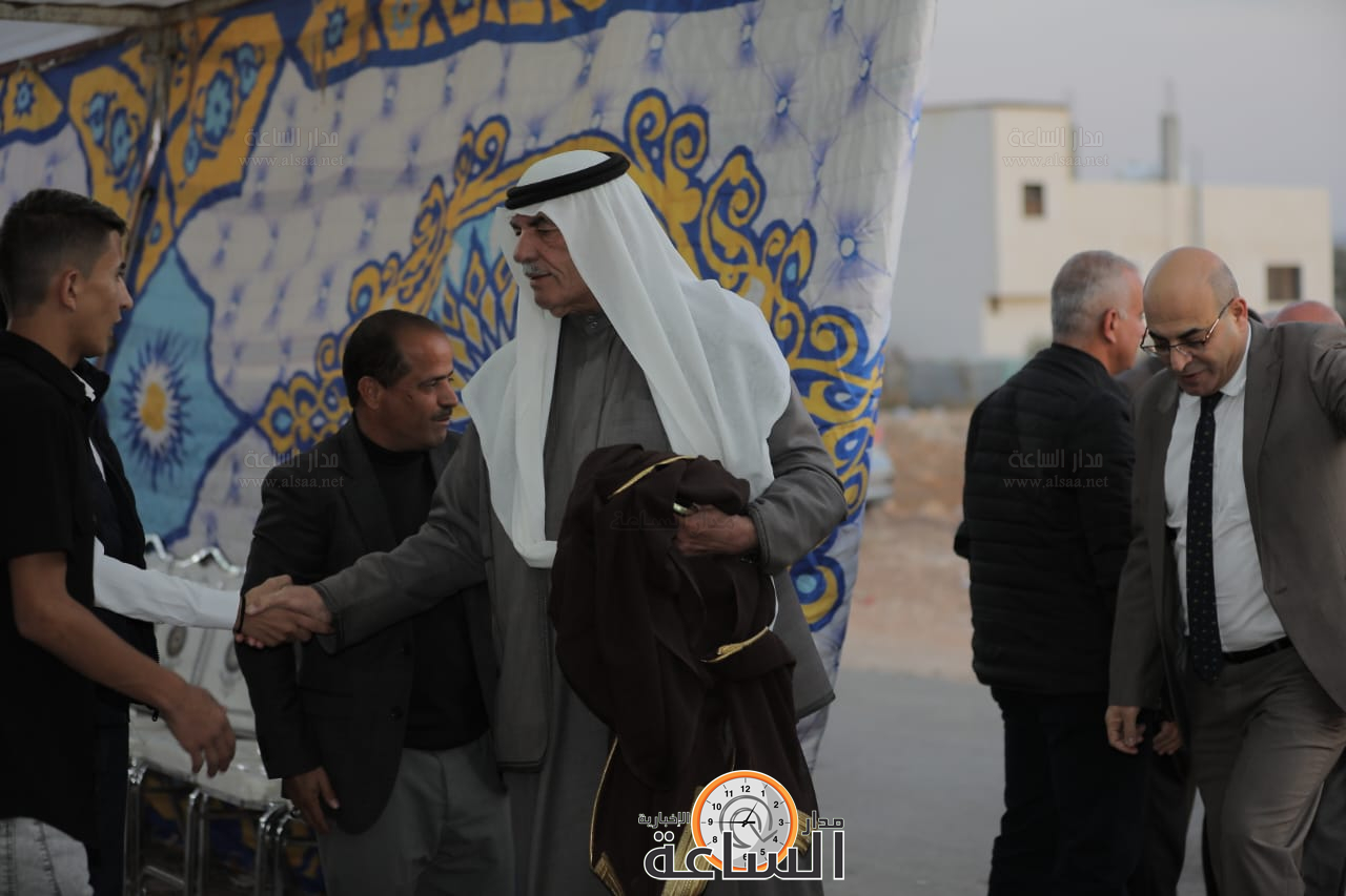 Madar Al-Saa Images 0.5516108529223822