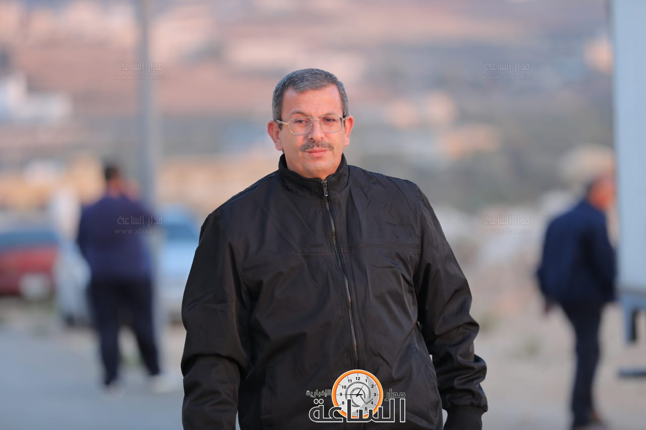 Madar Al-Saa Images 0.9854077469189124