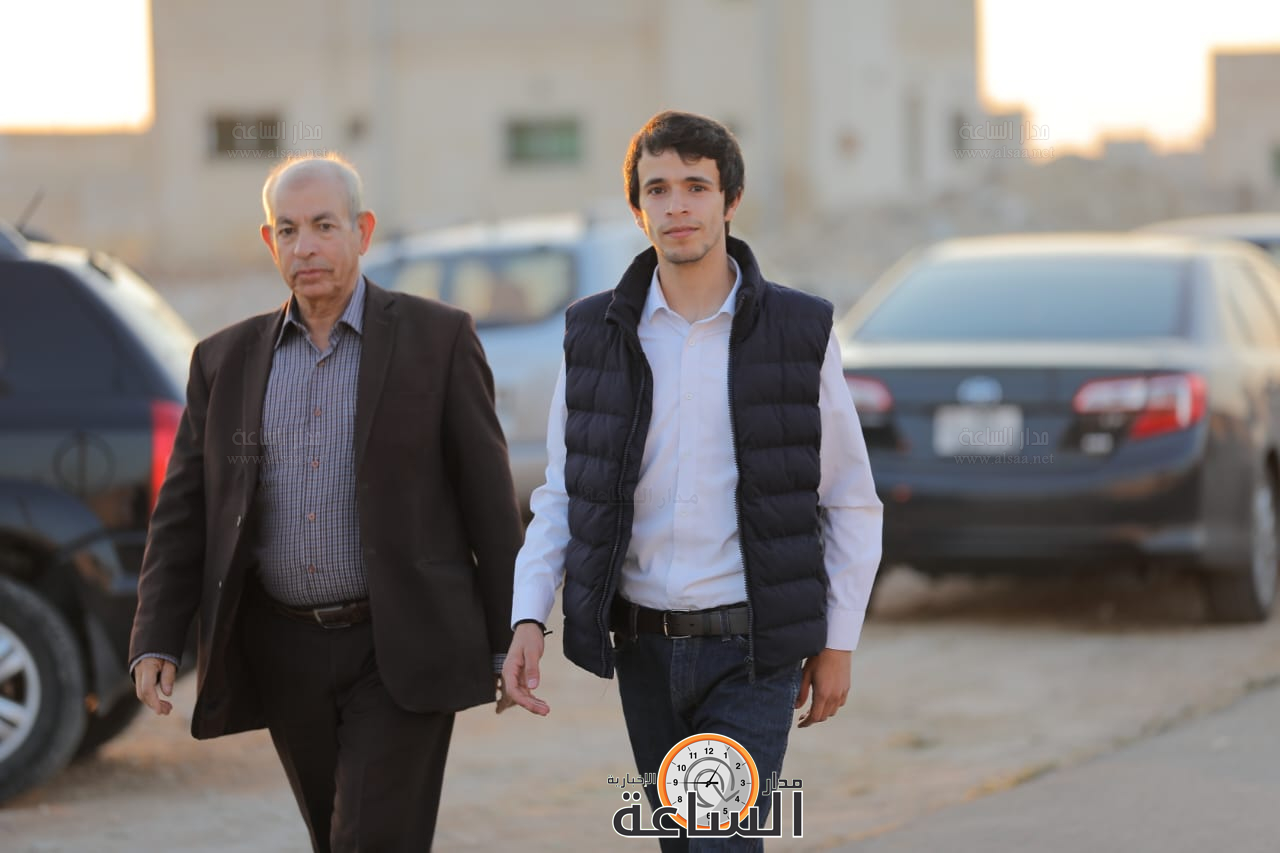 Madar Al-Saa Images 0.08983778484038152