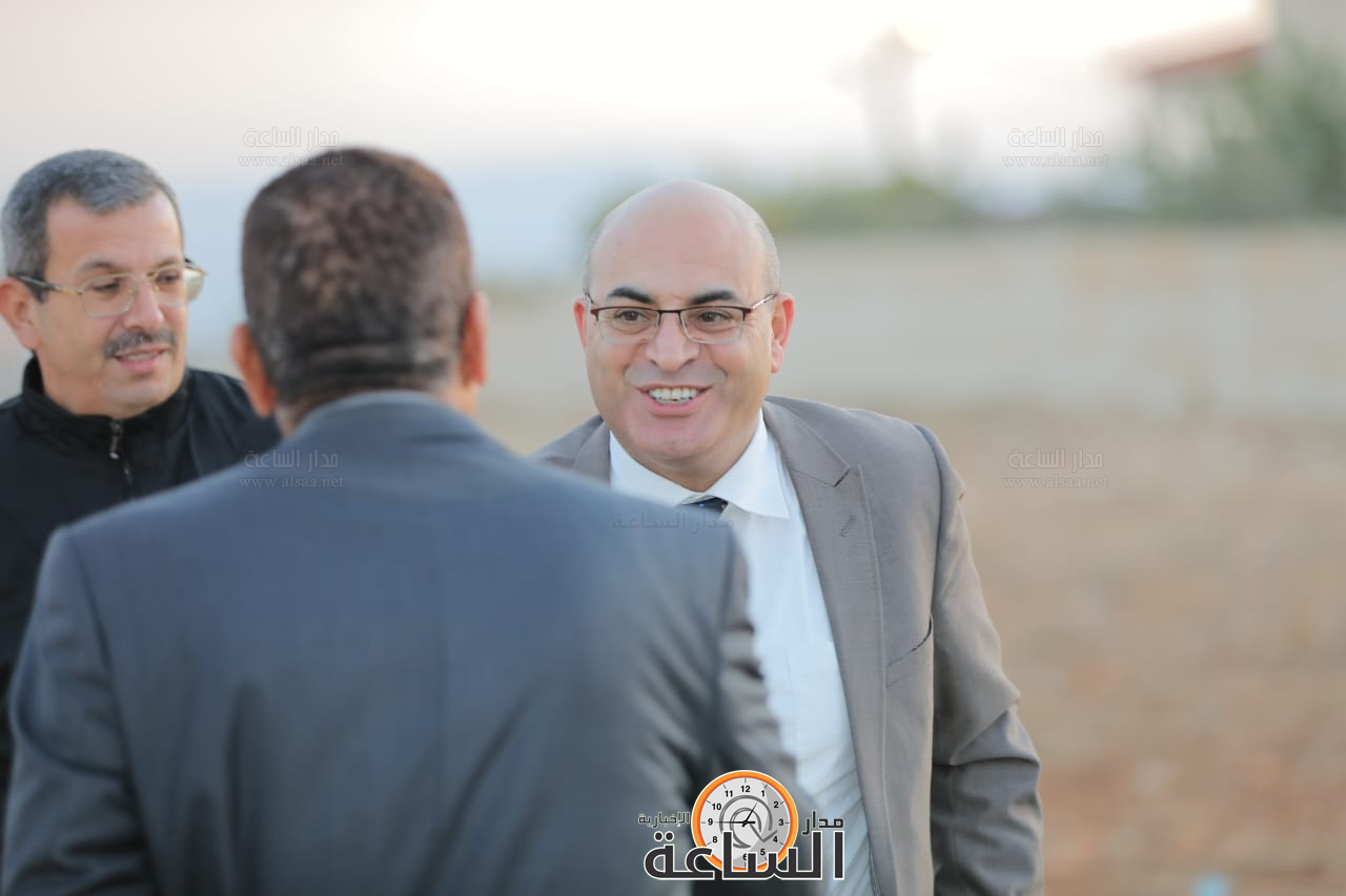 Madar Al-Saa Images 0.868788105631279