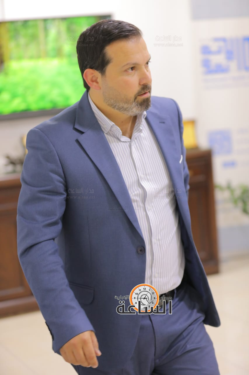 Madar Al-Saa Images 0.2369975109546032