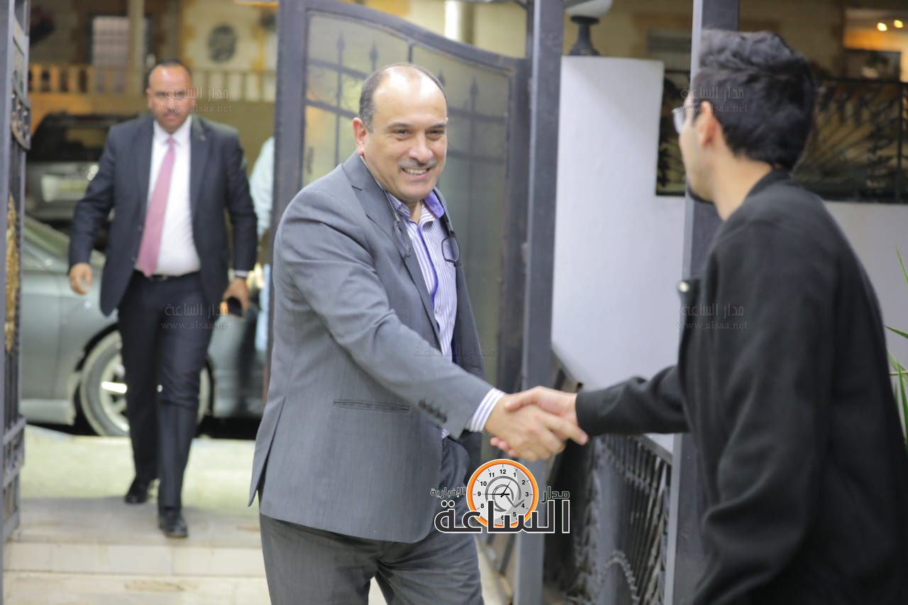 Madar Al-Saa Images 0.5596186882909571