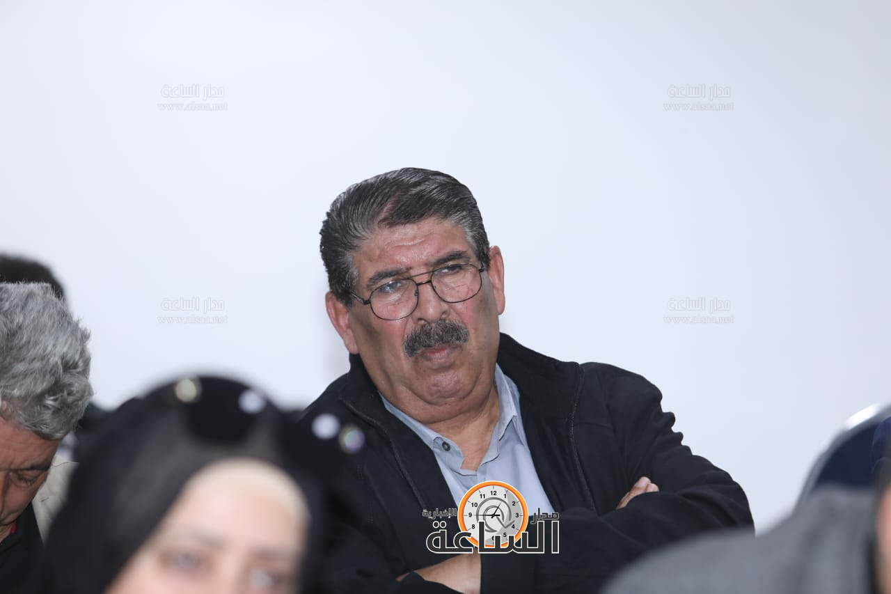 Madar Al-Saa Images 0.44322073694139186