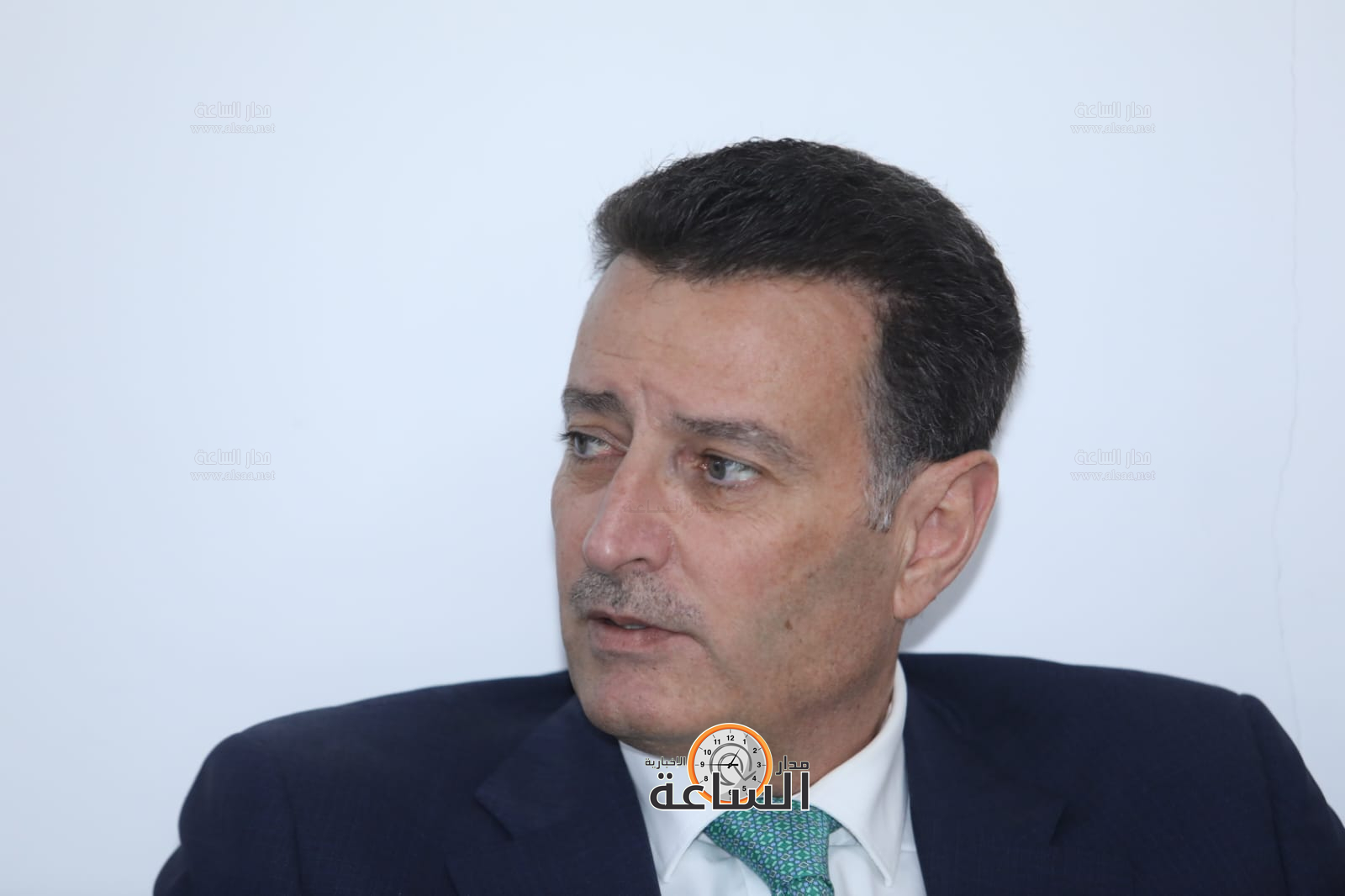 Madar Al-Saa Images 0.7120345556518624