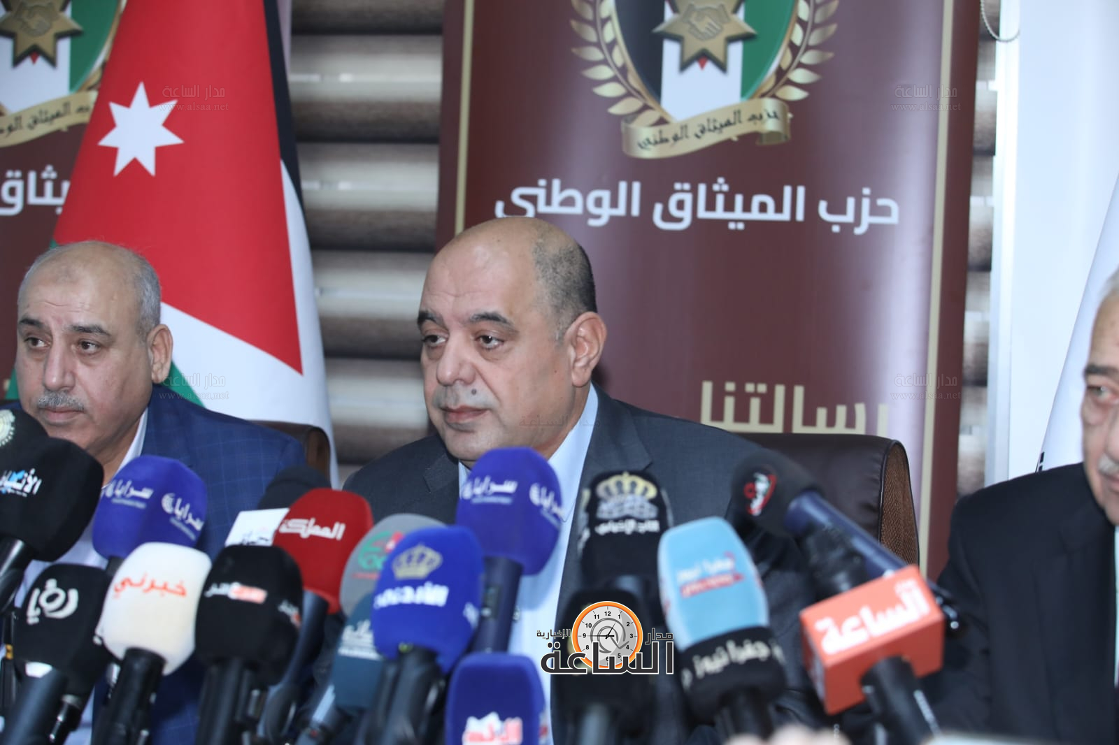 Madar Al-Saa Images 0.05124262985398009