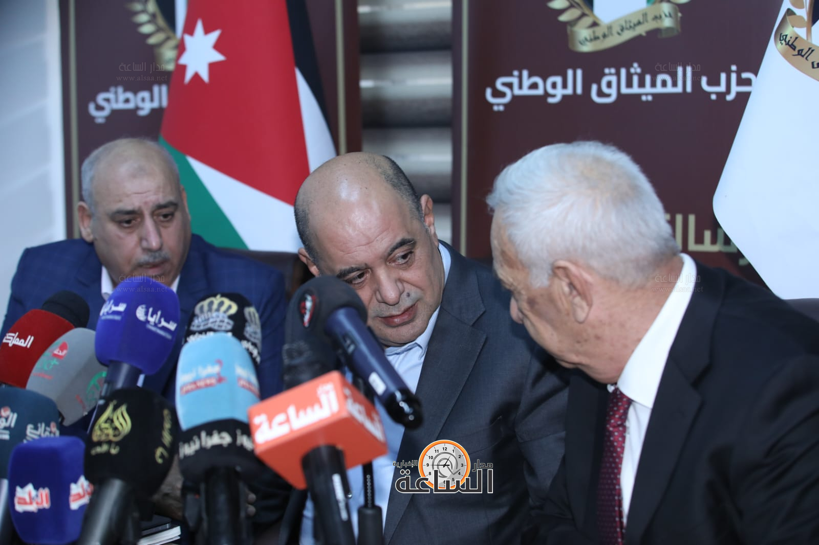 Madar Al-Saa Images 0.47042169750103335