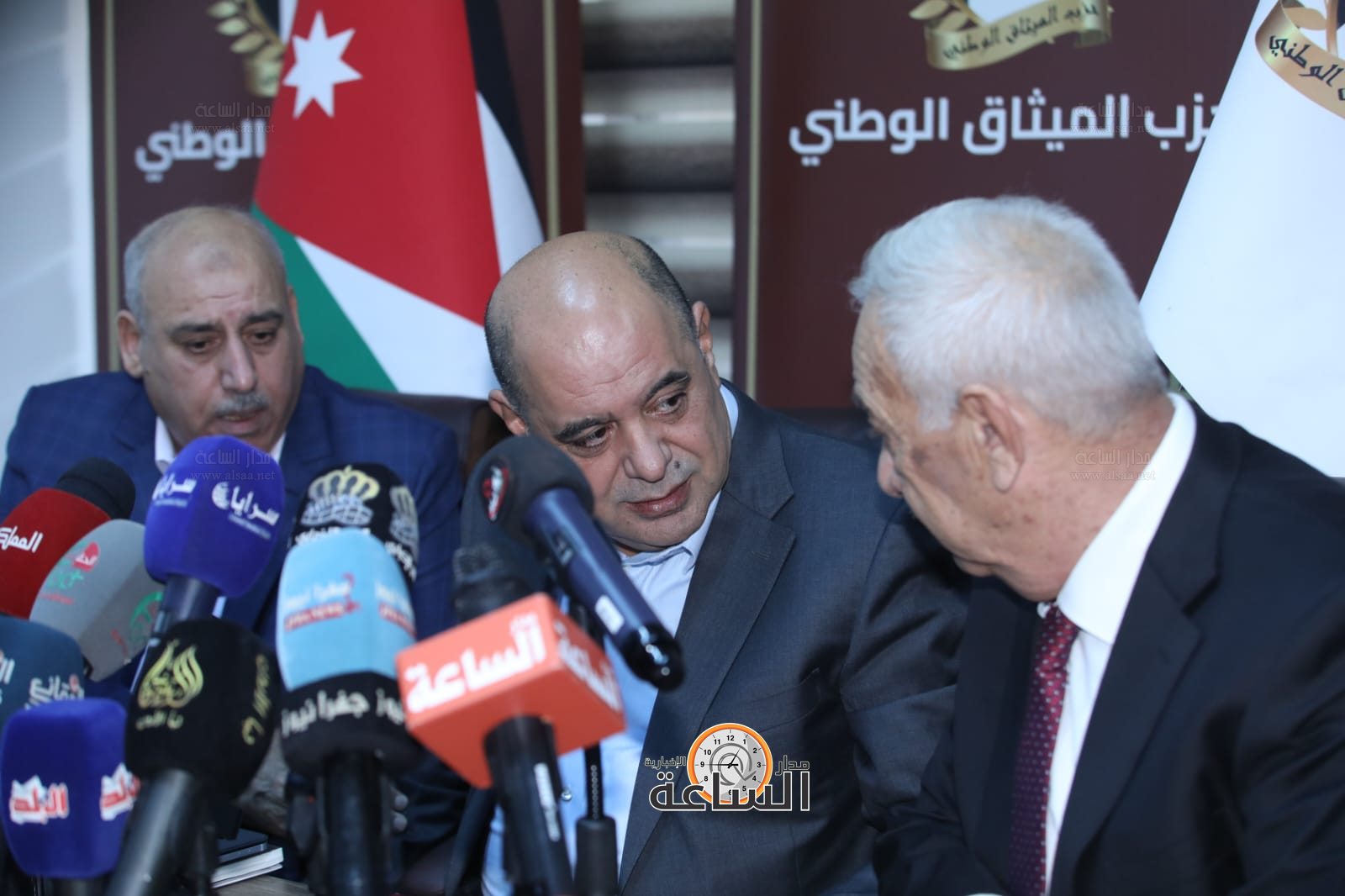 Madar Al-Saa Images 0.8336189484352143