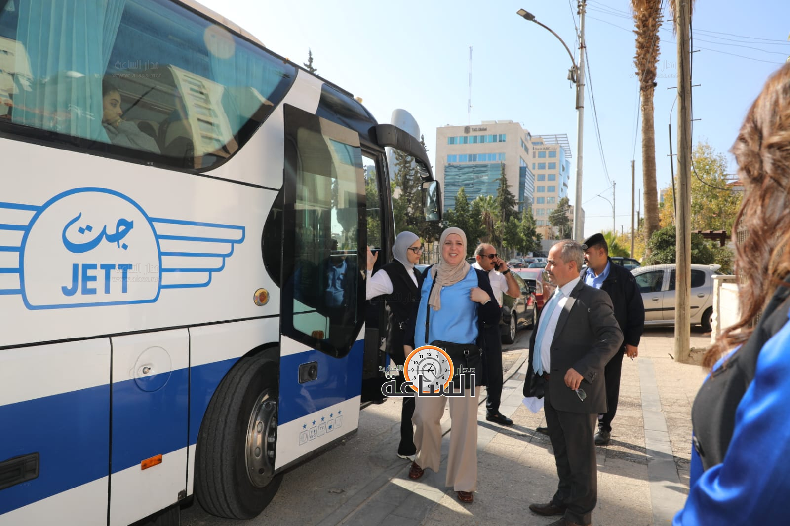 Madar Al-Saa Images 0.4859928375181699