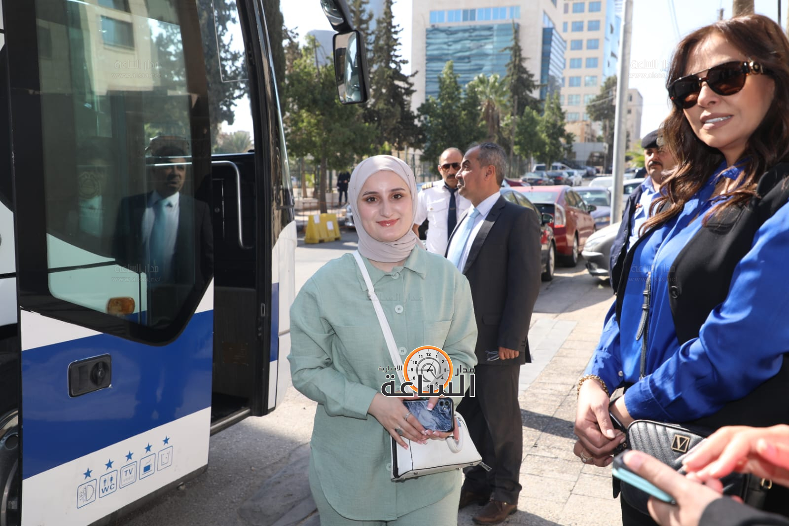 Madar Al-Saa Images 0.021521575890453892