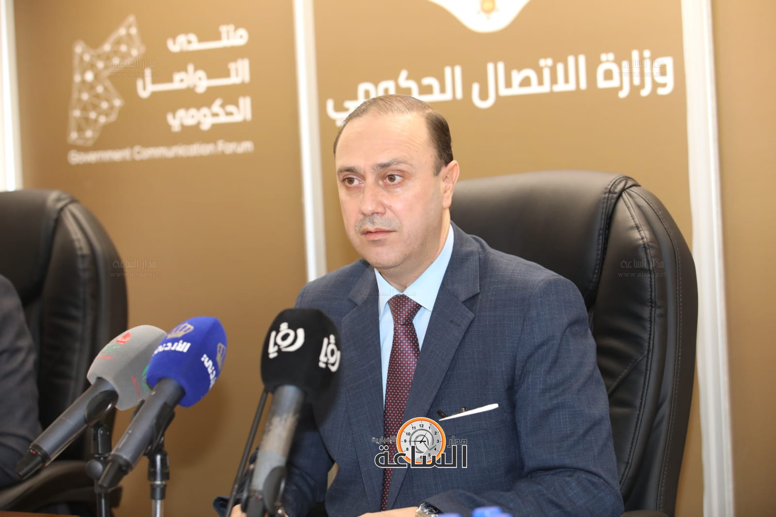 Madar Al-Saa Images 0.04396338603372896